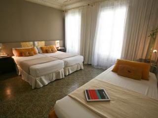 Vrabac Guesthouse Barcelona Exterior photo